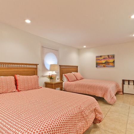 Bahia Mar By Padre Island Rentals South Padre Island Exterior photo